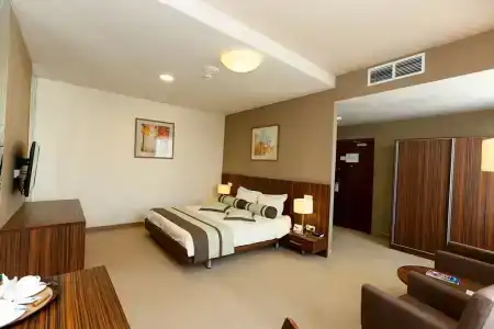 Spa Best Western Russian Manchester - 85