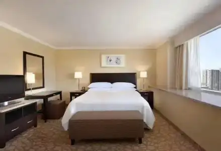 Embassy Suites Los Angeles - Glendale - 36