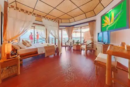 Angaga Island Resort and Spa - 5