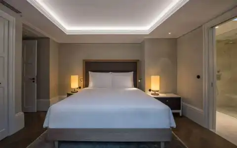 10 Karakoy - 65