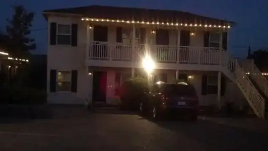 Le Petit Pali Brentwood West Los Angeles - 0