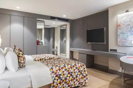 Ramada Plaza By Wyndham Batumi - 60