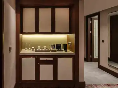 Mövenpick Asia Airport - 63