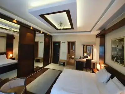 Privilege Suites by Central Park - 44