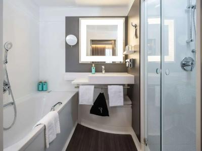 Novotel Suites Wien City Donau - 14