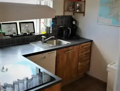 Höfn Guesthouse - 13