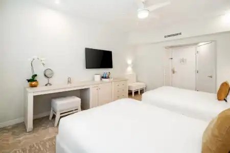 Cardozo South Beach - 39