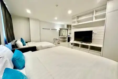 The Crib Patong - 44