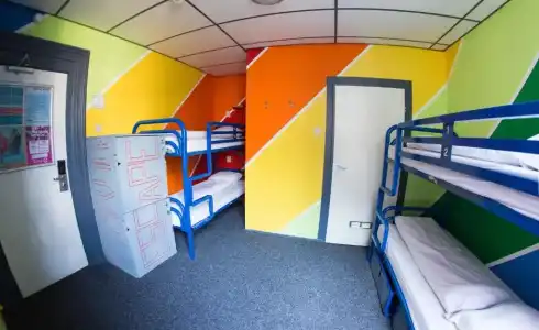 The Flying Pig Downtown Youth Hostel - 56