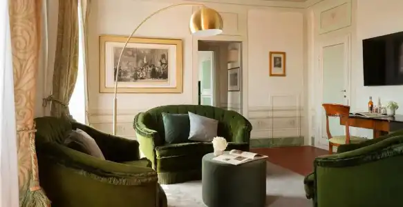 Loggiato dei Serviti - 109