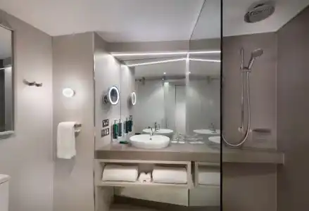 Hilton Darwin - 36