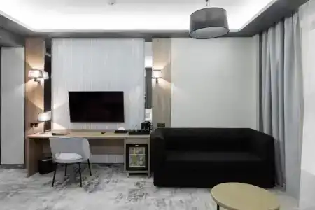 Megapolis Naberezhnaya - 71