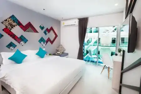 The Crib Patong - 35