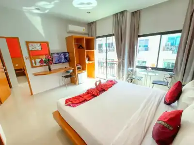 PJ Patong Resortel - 84