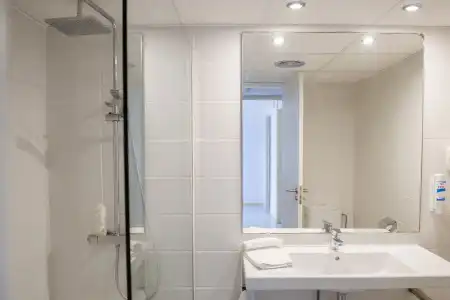 Suites Roc Portonova - 17