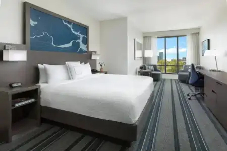 Courtyard by Marriott Boston-Cambridge - 5