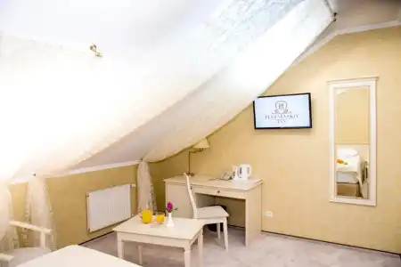 Pletnevskiy Inn - 64