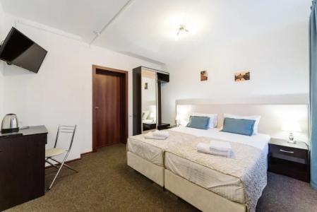 Simple Bon Voyage - 153