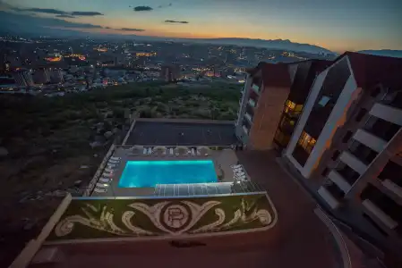 Panorama Resort&Suites - 11