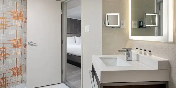 Crowne Plaza TORONTO AIRPORT by IHG - 11