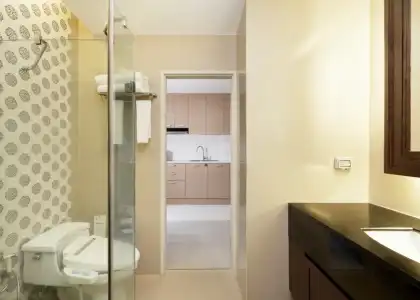 Altera and Residence - 65