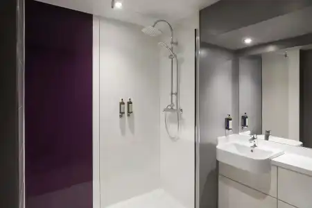 Premier Inn London Tower Bridge - 10