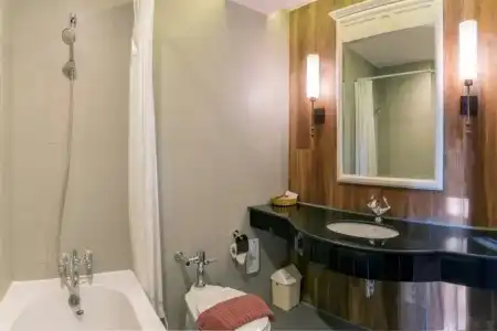 Royal Rattanakosin - Near Grand Palace & Khaosan Road - 43