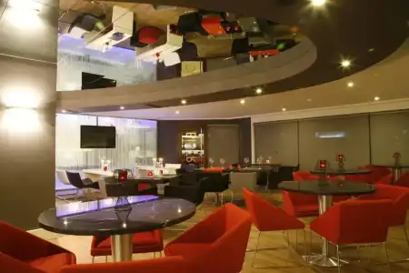 Samm Bistro Spa - 9