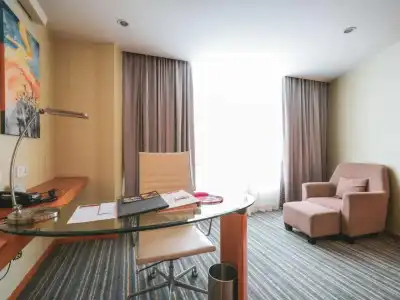 Ramada Plaza by Wyndham Shanghai Pudong Airport - 45
