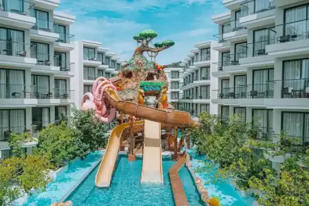 Phuket Emerald Beach Resort - 15