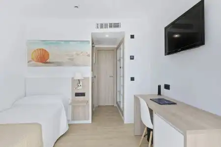 THB Cala Lliteras - adults only - 17