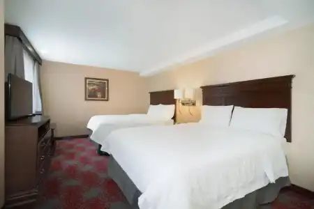 Hampton Inn & Suites by Hilton Mexico City - Centro Historico - 2
