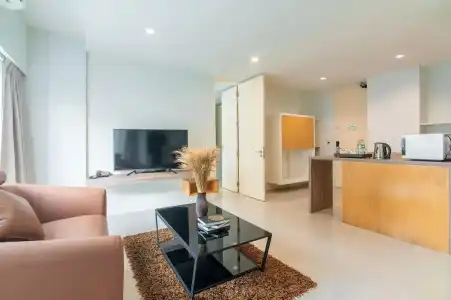 The Lantern Resorts Patong - 9