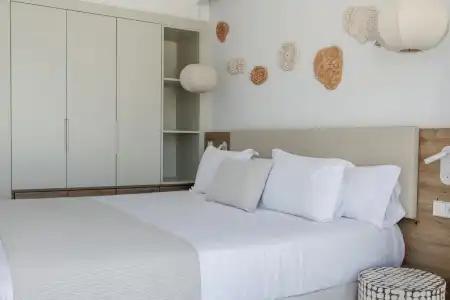 Suites Roc Portonova - 25