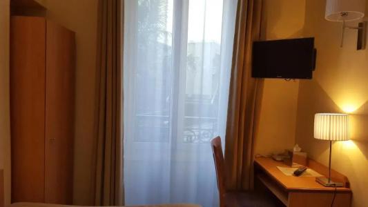 Hôtel Saint Cyr Etoile - 9
