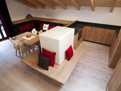 Zin Senfter Residence - 26