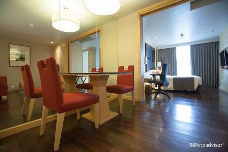Sora Resort & Suites Sukhumvit - 47