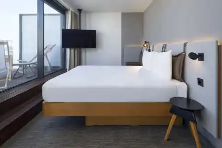 Moxy Lisbon City - 63