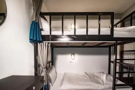 Balcony Party Hostel - Adult Only +18 - 24