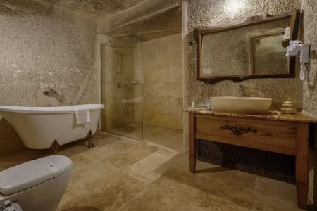 Hera Cave Suites - 176