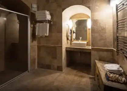 Grand Cave Suites - 103
