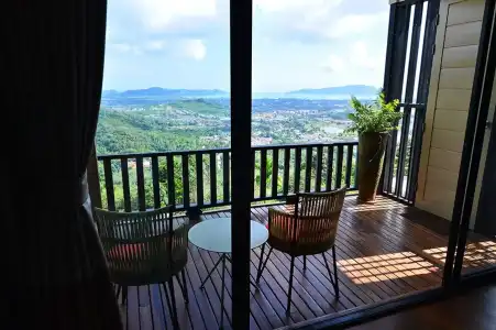 Phuket View Coffee and Resort - 31
