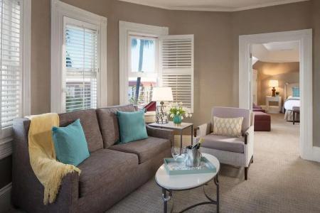 del Coronado, Curio Collection by Hilton - 160