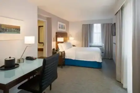 Hampton Inn Manhattan Seaport Financial District - 53