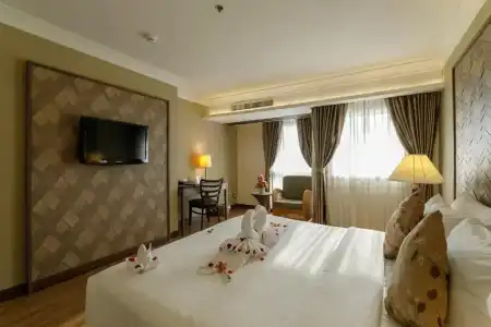Amora Thapae Chiang Mai - 2