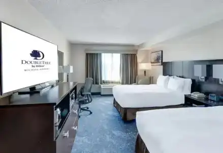 DoubleTree by Hilton Wichita Airport - 32