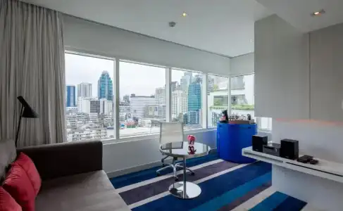Centara Watergate Pavilion Bangkok - 61