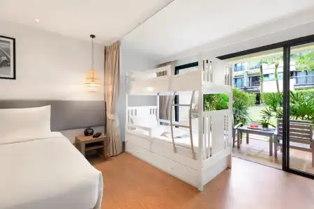 Outrigger Khao Lak Beach Resort - 76
