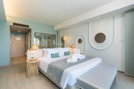 Cosy Beach - 84