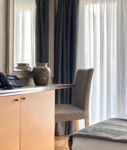 Athens Warehouse Boutique & Suites - 16